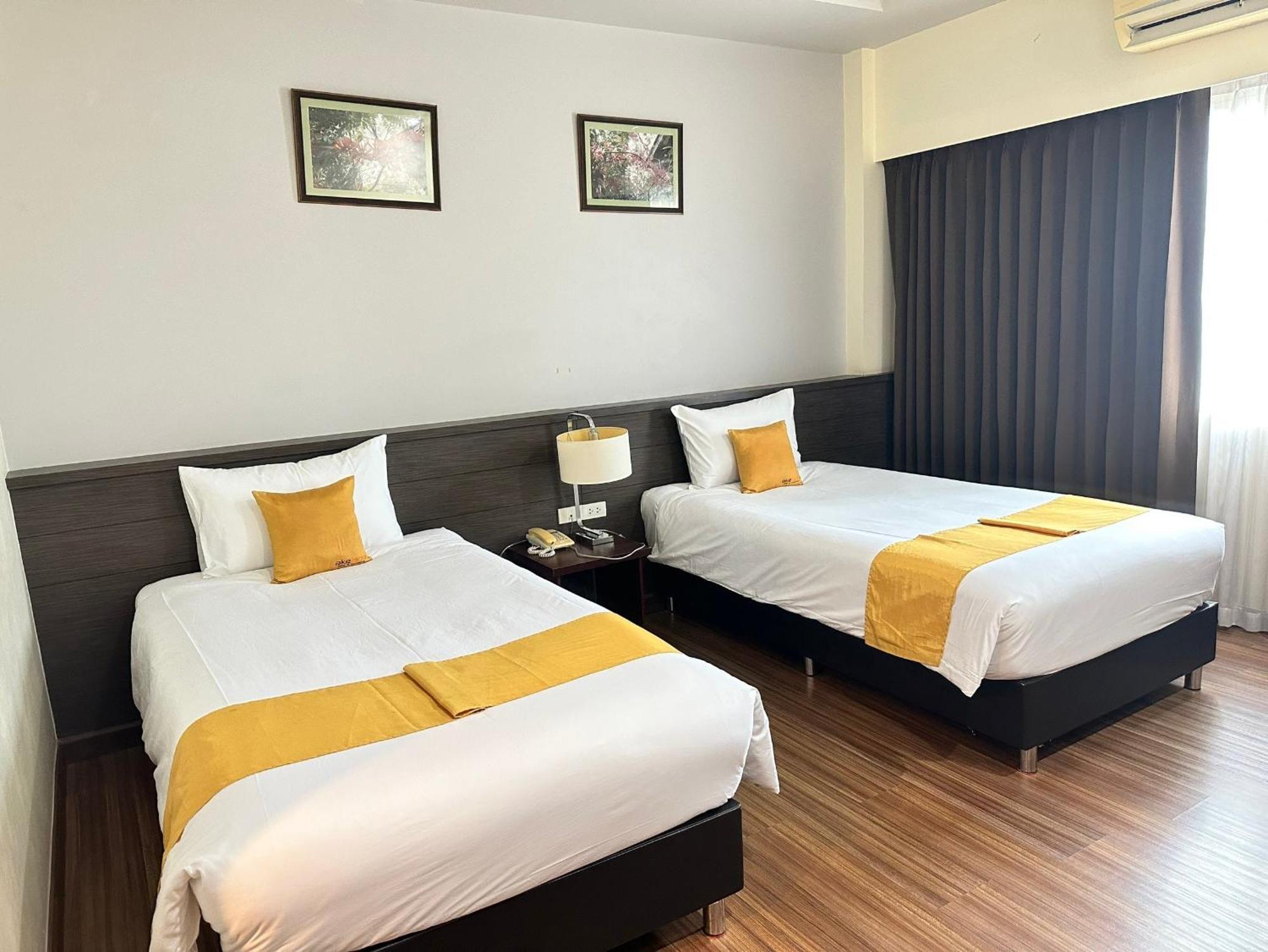 Akelada Hotel Nang Rong Luaran gambar