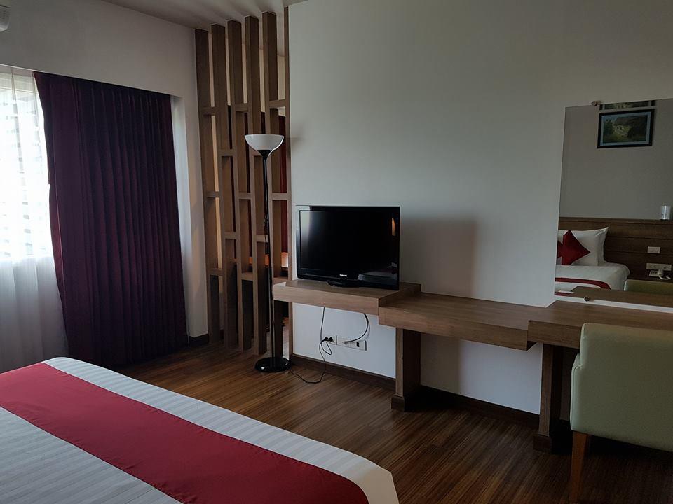 Akelada Hotel Nang Rong Luaran gambar